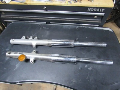 Patas de horquilla derecha e izquierda rectas Suzuki Intruder VL1500 2000 00 Foto 1 de 4