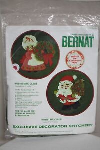 Bernat Mrs Claus Santa Christmas Embroidery Kit W09190 Stitchery Holiday Hoops