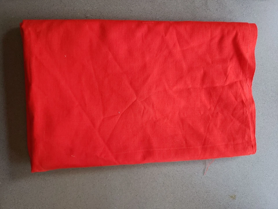 1 yard red cotton fabric - Image 1 of 1