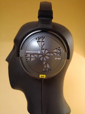 Beyerdynamic DT 831 - Image 1 of 4