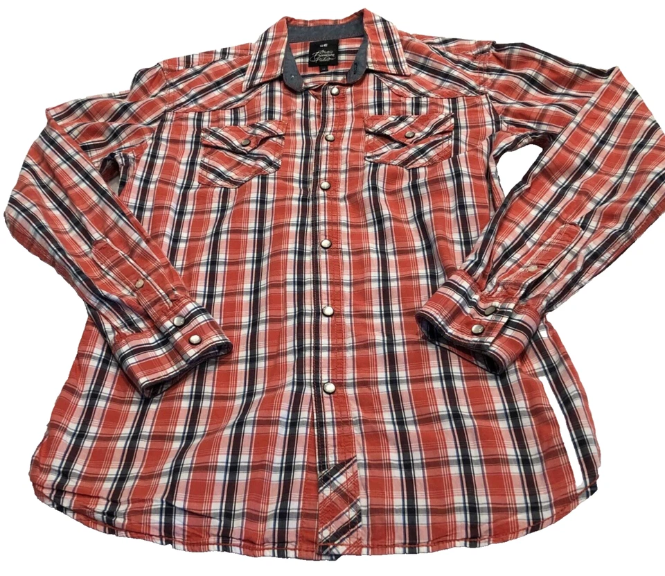 Camisa ocidental masculina WE tamanho M vermelha branca azul xadrez pérola encaixe bolsos manga longa - Imagem 1 de 4