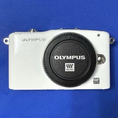 OLYMPUS PEN Mini E-PM1 White Mirrorless SLR Camera Body only Tested w/ Battery - Image 1 of 4