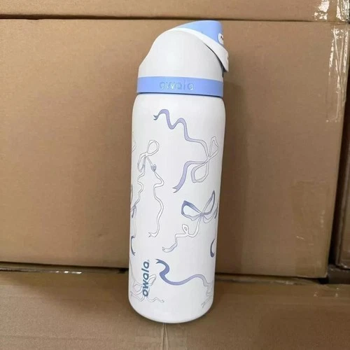 UK Owala Urban Outfitters Exclusive Tied And Ture Freesip Blue Bow Bottle 32 Oz