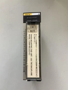 Omron C200H-OD21A I/O Modules 16 PT 24 VDC - Imagen 1 de 2