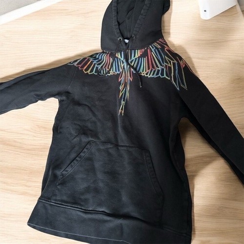 Felpa nera con cappuccio Marcelo Burlon Contea di Milano