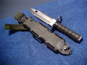 Vintage US Gi Phrobis III USA M-9 Fixed blade knife & sheath Bad Snap M9 7.87Cat - Picture 1 of 20