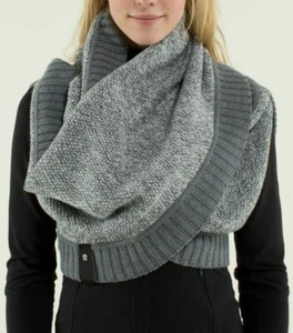 Lululemon Cozy Yogi Infinity Scarf Wrap Heathered Medium Gray Angel Wing $128 - Picture 1 of 12