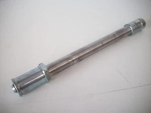 Assale anteriore, asse ruota anteriore / asse front wheel Honda CB 750 900 F, CBX 1000, GL - Foto 1 di 3