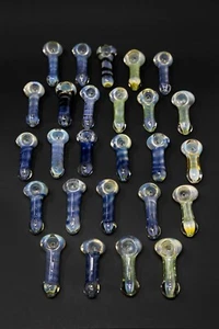 2.5/3" Color Changing TOBACCO Smoking Hand Pipes Bundle 25pcs Wholesale Asst. - Picture 1 of 6