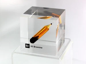 Bromine Liquid 50mm Acrylic Cube 99.9% Pure for Element Collection - Foto 1 di 1