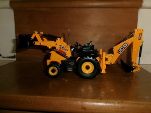 Britains 1:32 JCB 3CX Sitemaster, spares/repair - Picture 1 of 6