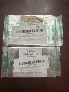 Pellicola Fujifilm Instax Mini Disney Toy Story 4 scaduta leggi descrizione - Foto 1 di 3