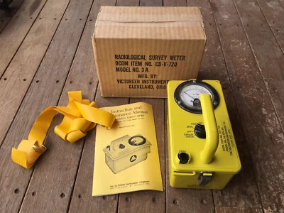 MEDIDOR DE LEVANTAMIENTO RADIOLÓGICO DE COLECCIÓN NOS 3A VICTOREEN CO Foto 1 de 4