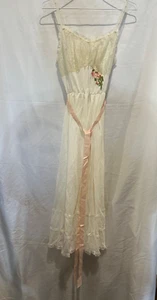 VINTAGE 50ER JAHRE TEMPO NACHTHEMD MIT ROSA SCHLEIFE GR. 32 - Bild 1 von 8