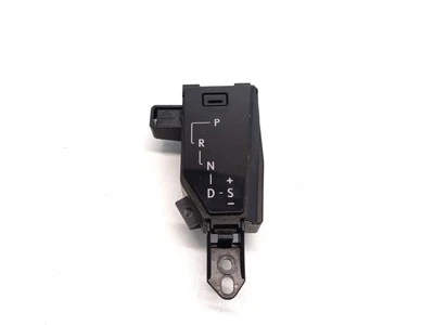 Cuadro de cambios Lexus RX 450H 2019 76K116 2019 193 kW  Foto 1 de 4