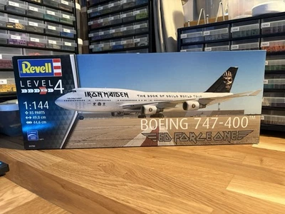 Boeing 747-400 Iron Maiden "Ed Force One" Plane Revell 03780 Model Kit 1:144 New - Image 1 of 4