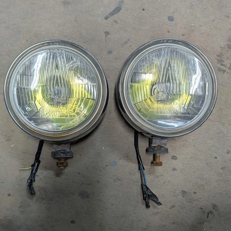 Cibie H4 Fog Lights Vintage Original Classic Car Driving Lamps H4 Bulb Fog Beam - Imagem 1 de 4