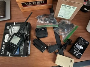 Yaesu FT2DR 144/430 MHZ Digital / Analog Transceiver Huge Bundle Lot - Picture 1 of 11
