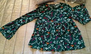 ZARA TRAFALUC Green Floral Top XS UK 6 Layered Pleated Ruffled Frilled Statement - Picture 1 of 10