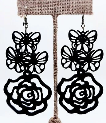 Pendientes colgantes de moda E01 retro de madera tallada con flores negras y mariposas #1 Foto 1 de 3