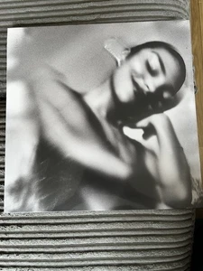 Olivia Dean The Art of Loving Spotify Fans Strawberry Picture Disc Vinyl LP - Imagen 1 de 2