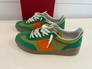 NEU Valentino UpVillage Sneaker - Herren Größe 9 SELTEN GRÜN/ORANGE Schuhe - Bild 1 von 18