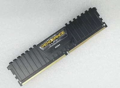 Corsair 8GB DDR4 2400 Desktop DIMM RAM VENGEANCE LPX PC4-19200 288pin - Image 1 of 3