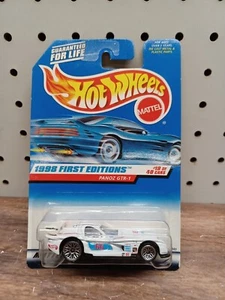 Hot Wheels 1998 First Editions Panoz GTR-1 19/40 new in pack - Picture 1 of 5