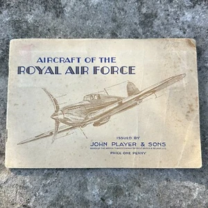 ORIGINAL WWII WW2 Ära Flugzeug der Royal Air Force Zigarettenkarten Album - Bild 1 von 4