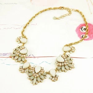 NeW Stylish Crystal Cluster Short Necklace Good Christmas gift - Picture 1 of 3
