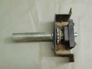 COLEMAN FLEETWOOD LOWER CRANK ASSEMBLY WITH HOUSING 1999 SANTA FE - Picture 1 of 5