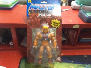 MOTU Origins ERROR - He-Man On Skeletor Card - Rare Find! Wave 1 - Picture 1 of 9