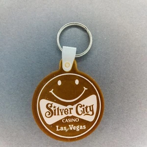 Llavero de goma Silver City Casino Las Vegas NV Nevada 2"  - Imagen 1 de 2
