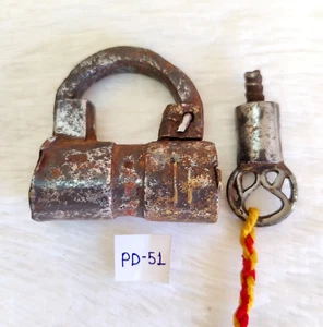 19c Vintage Drum Shape Screw System Iron Padlock Original Key Decorative PD51 - Picture 1 of 6