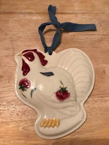 TOTALMENTE NUEVO Lenox AMAPOLAS SOBRE AZUL Barnero GALLO PRENSA DE GALLETAS / Decoración de Pared - Imagen 1 de 6