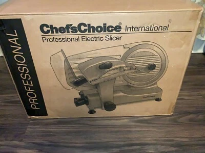 Fatiador elétrico profissional de alimentos e carne Chef's Choice 672 - Imagem 1 de 4