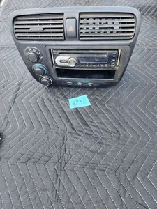 2001-2005 HONDA CIVIC RADIO BEZEL CLIMATE CONTROL W/ VENT OEM (Used) - Picture 1 of 4