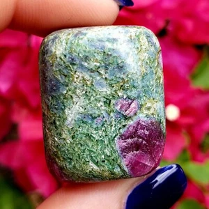 Ruby Kyanite / Ruby Fuchsite combo Tumbled Natural Crystal Gemstone - 1pc #2 - Picture 1 of 6