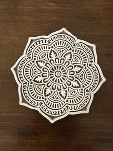 Flower Shape Design Printing Block Wooden Stamp New - Picture 1 of 2