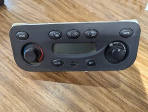 ✅Saturn L-Series Climate Heater A/C Control 01-05 22696058 G2423058 - Picture 1 of 7