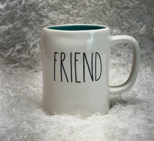Taza blanca Rae Dunn Friend cerámica 16 OZ - Imagen 1 de 4