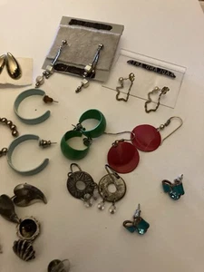 Lote de pendientes perforados vintage Estate. aro, corazón - Imagen 1 de 3