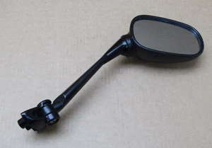 BMW F800GT 2014 24106 km Spiegel rechts (10147) - Bild 1 von 9