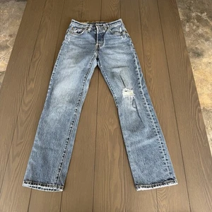 Jeans Levis 501 donna 24x28 bottoni blu mosca lavaggio denim premium invecchiato grande E - Foto 1 di 17