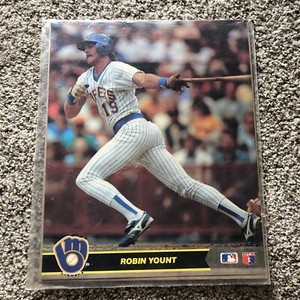 Robin Yount Brewers 8 x 10 MAJOR LEAGUE BASEBALL ACTION PHOTOS SUPER STARS HOF