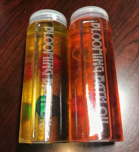 2 x Olio da Bagno Fioritura 150 ml ogni flacone nuovo - Foto 1 di 2