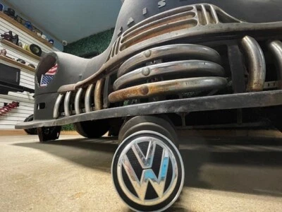 (1)  VW Golf Jetta Atlas Tiguan Arteon 5G0601 171 OEM Wheel 15-21 used cap - Image 1 of 3