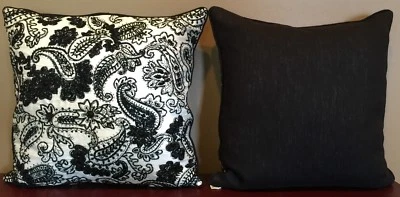 ALMOHADA DECORATIVA ARHAUS Noir Cuentas PAISLEY Bordada NEGRA Pluma Inserto Nuevo con Etiquetas Foto 1 de 4