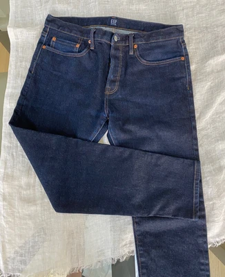 GAP Selvedge Mens 33x30 (27 act) Slim Straight Dk Blue Wash Stretch Denim Jeans - Image 1 of 4