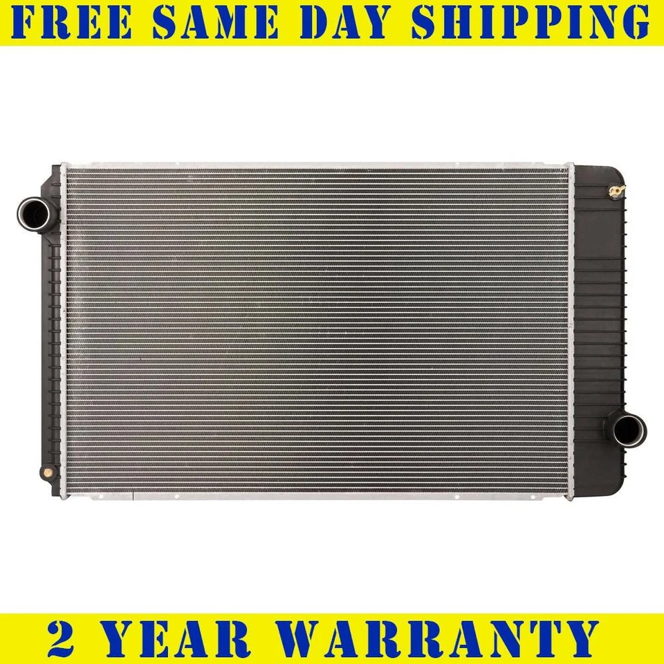 全新散热器 适用于 2002 - 2010 年国际收割机 7400 7500 NAV11 — 第 1/4 张图片